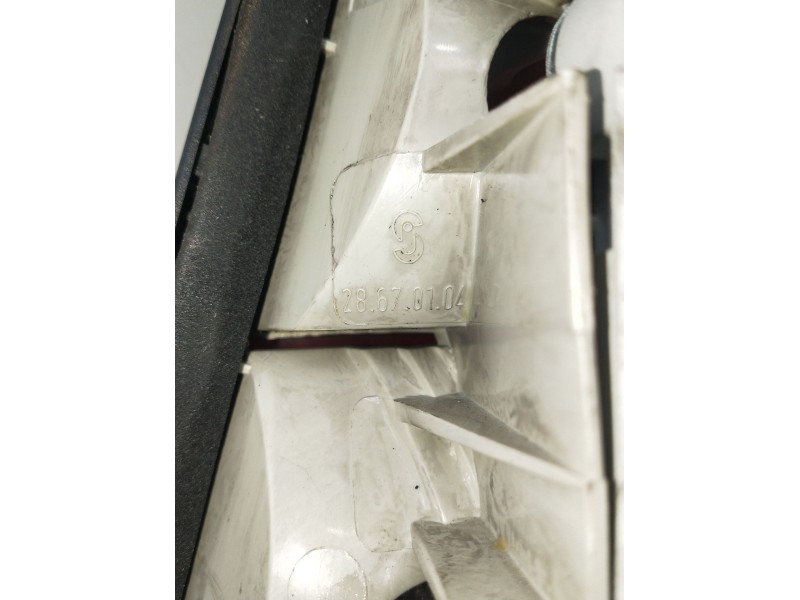 Recambio de piloto trasero izquierdo para bmw serie 3 touring (e46) referencia OEM IAM 28670104  