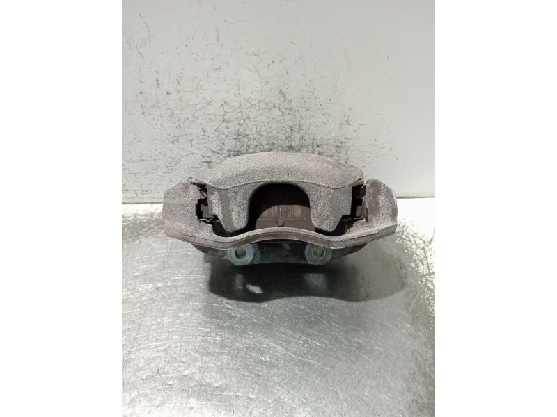 Recambio de pinza freno delantera derecha para peugeot 2008 i van (cu_) bluehdi 100 (cuyhym) referencia OEM IAM 9824176680 0204L