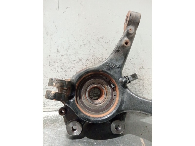 Recambio de mangueta delantera izquierda para peugeot 2008 i van (cu_) bluehdi 100 (cuyhym) referencia OEM IAM   