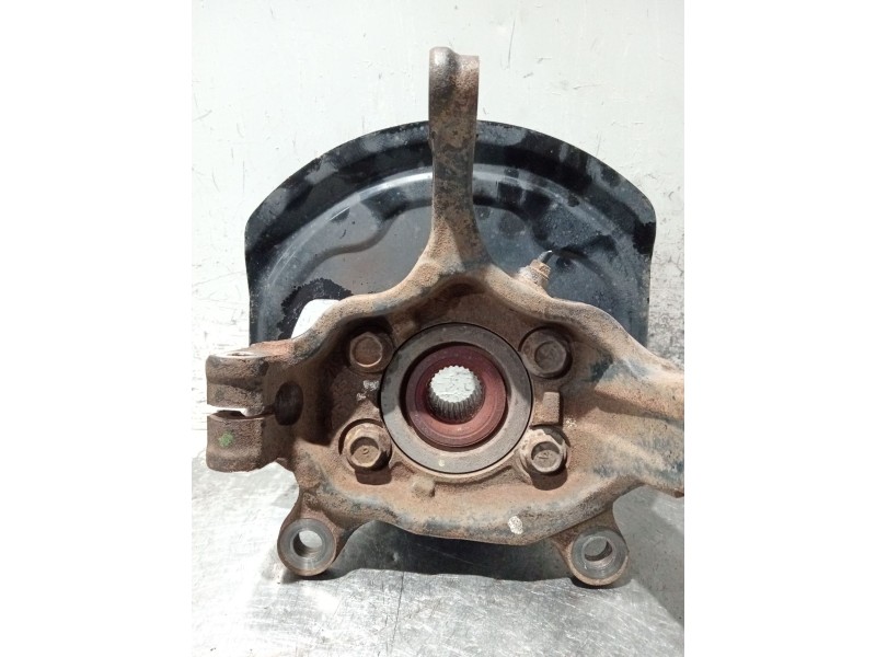 Recambio de mangueta delantera izquierda para nissan qashqai (j10) acenta referencia OEM IAM 40015JD040  