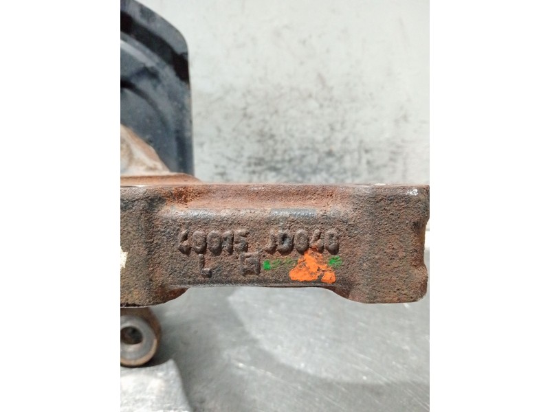 Recambio de mangueta delantera izquierda para nissan qashqai (j10) acenta referencia OEM IAM 40015JD040  