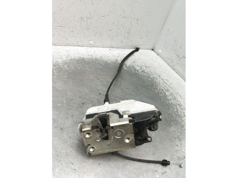 Recambio de motor cierre centralizado trasero izquierdo para citroën c3 i (fc_, fn_) 1.4 hdi referencia OEM IAM   