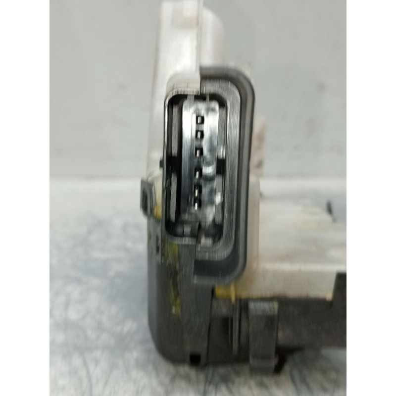 Recambio de motor cierre centralizado delantero izquierdo para peugeot 2008 i van (cu_) bluehdi 100 (cuyhym) referencia OEM IAM 