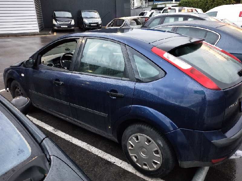 ford focus berlina (cap) del año 2005