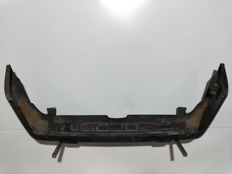 Recambio de paragolpes trasero para jeep cherokee (j) 2.5 td adventure referencia OEM IAM CHEROKEE 82202851 