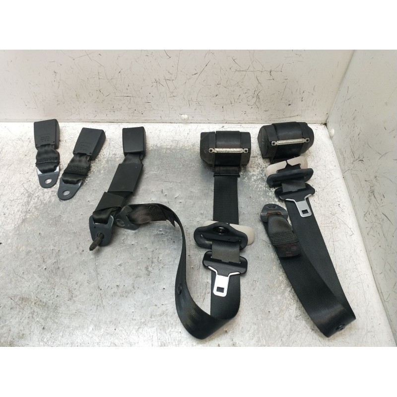 Recambio de juego cinturones trasero para citroën c3 i (fc_, fn_) 1.4 hdi referencia OEM IAM   