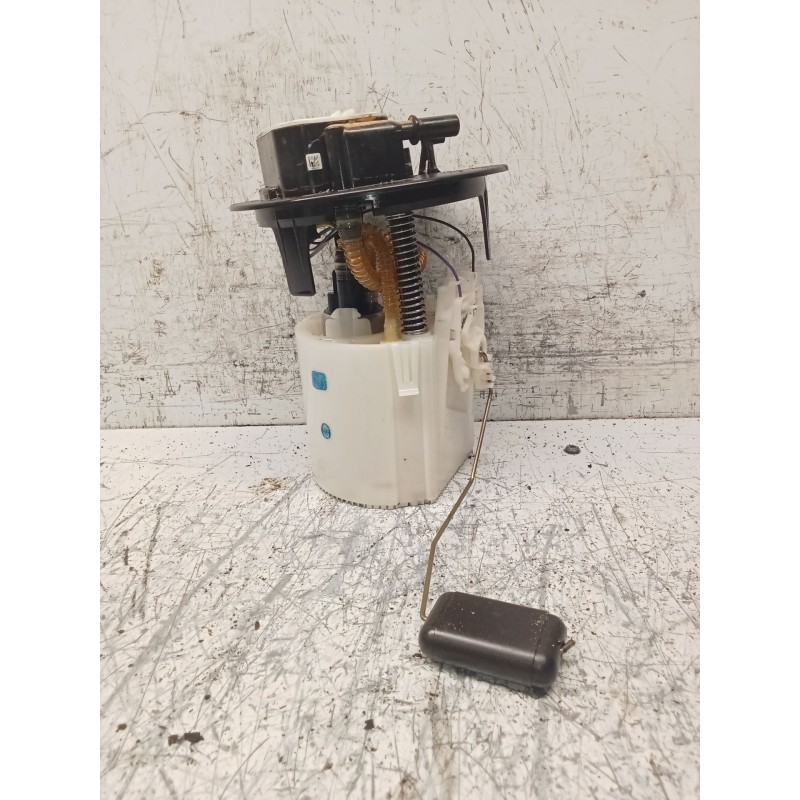 Recambio de bomba combustible para peugeot 2008 i van (cu_) bluehdi 100 (cuyhym) referencia OEM IAM 28551227 28637316 