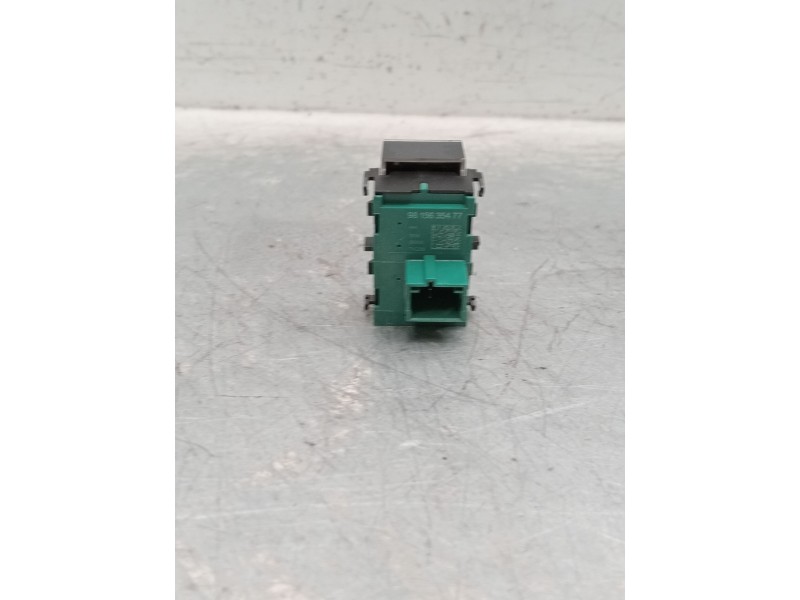Recambio de mando multifuncion para peugeot 2008 i van (cu_) bluehdi 100 (cuyhym) referencia OEM IAM 9815635477  