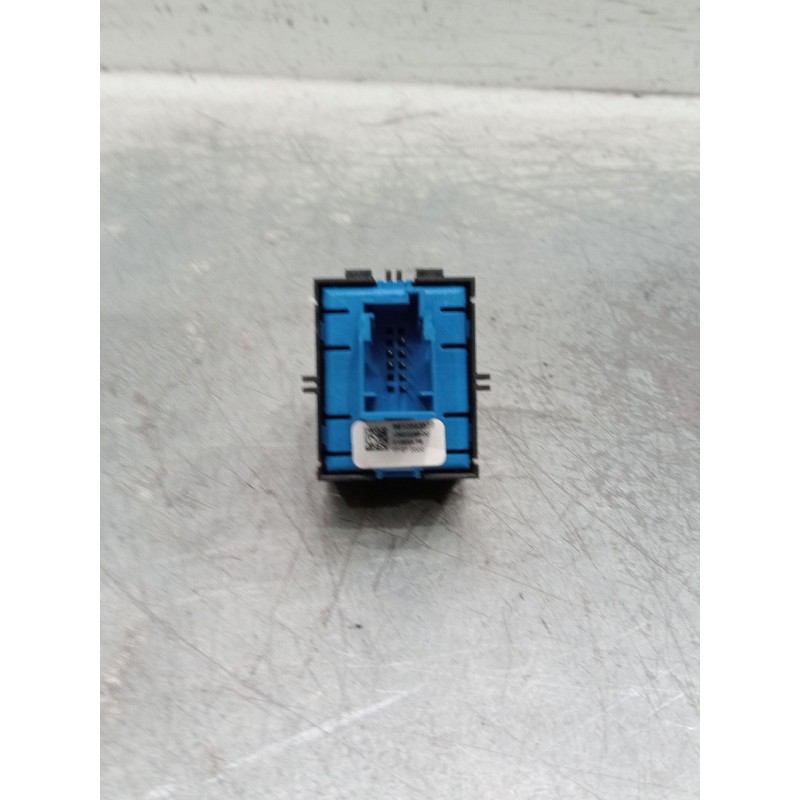 Recambio de freno de mano electrico para peugeot 2008 i van (cu_) bluehdi 100 (cuyhym) referencia OEM IAM 9810593577 1062029800 