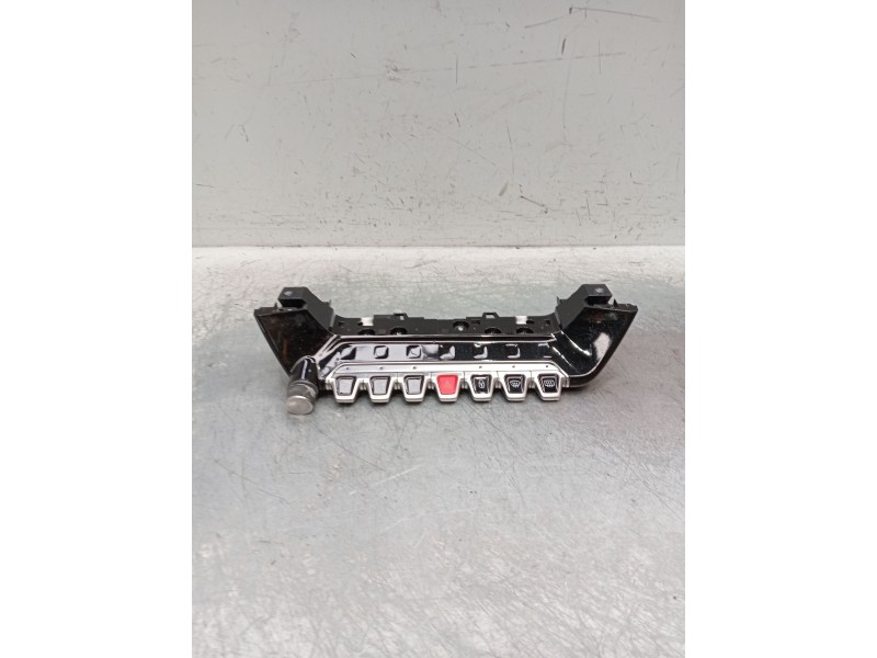 Recambio de mando multifuncion para peugeot 2008 i van (cu_) bluehdi 100 (cuyhym) referencia OEM IAM 9826107bxu 1034131814  
