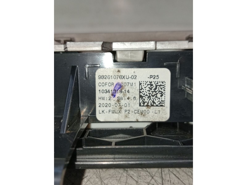 Recambio de mando multifuncion para peugeot 2008 i van (cu_) bluehdi 100 (cuyhym) referencia OEM IAM 9826107bxu 1034131814  