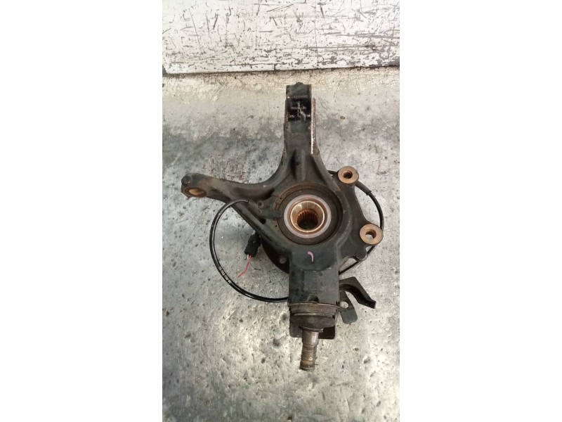 Recambio de mangueta delantera izquierda para citroen xsara picasso 1.6 hdi 90 sx referencia OEM IAM   