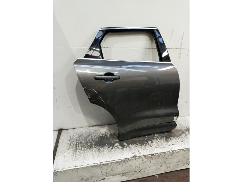 Recambio de puerta trasera derecha para jaguar f-pace referencia OEM IAM   5p