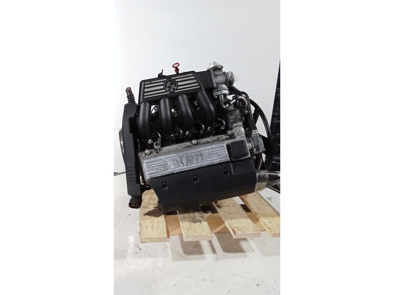 Recambio de motor completo para bmw 3 compact (e36) 318 tds referencia OEM IAM 174T1 BOSCH 83879243