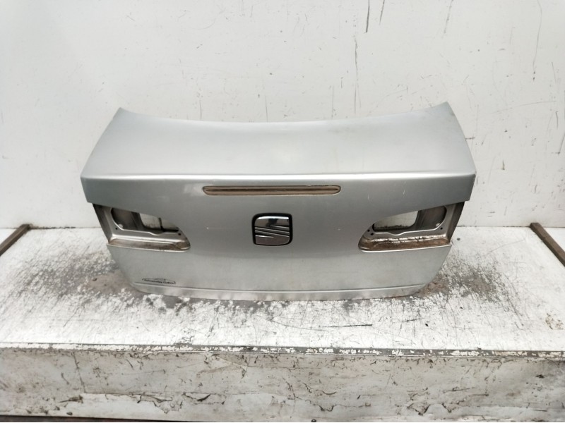 Recambio de tapa maletero para seat cordoba berlina (6l2) referencia OEM IAM   