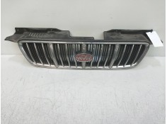 Recambio de rejilla delantera para kia carens 1.8 cat referencia OEM IAM   