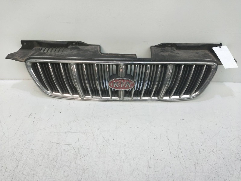 Recambio de rejilla delantera para kia carens 1.8 cat referencia OEM IAM   