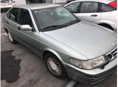 saab 9-3 berlina del año 2001