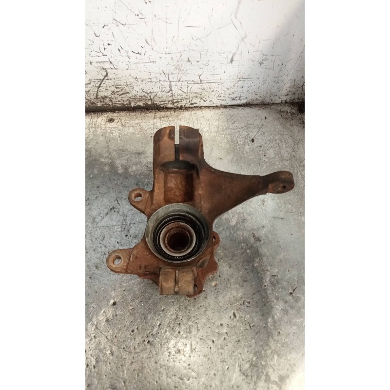 Recambio de mangueta delantera derecha para ford escort berl./turn./cab./express básico berlina referencia OEM IAM   