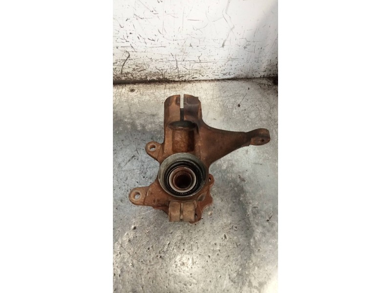 Recambio de mangueta delantera derecha para ford escort berl./turn./cab./express básico berlina referencia OEM IAM   