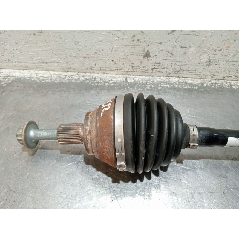 Recambio de transmision delantera derecha para seat leon sportstourer (kl8) referencia OEM IAM 5Q0407272EB  