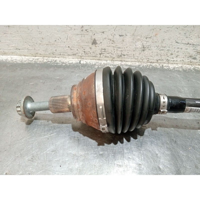 Recambio de transmision delantera izquierda para seat leon sportstourer (kl8) referencia OEM IAM 5Q0407271DD  