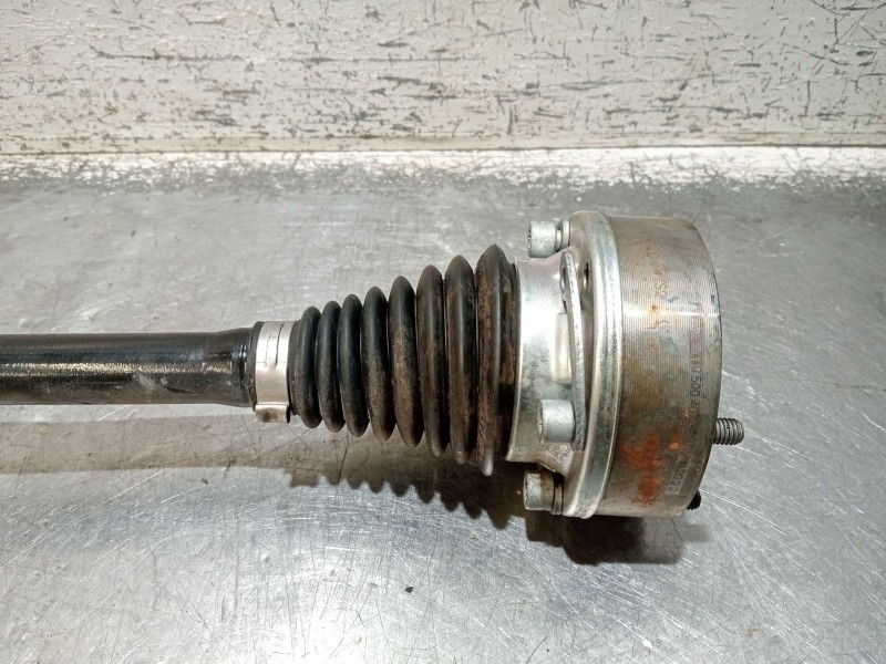 Recambio de transmision delantera izquierda para seat leon sportstourer (kl8) referencia OEM IAM 5Q0407271DD  