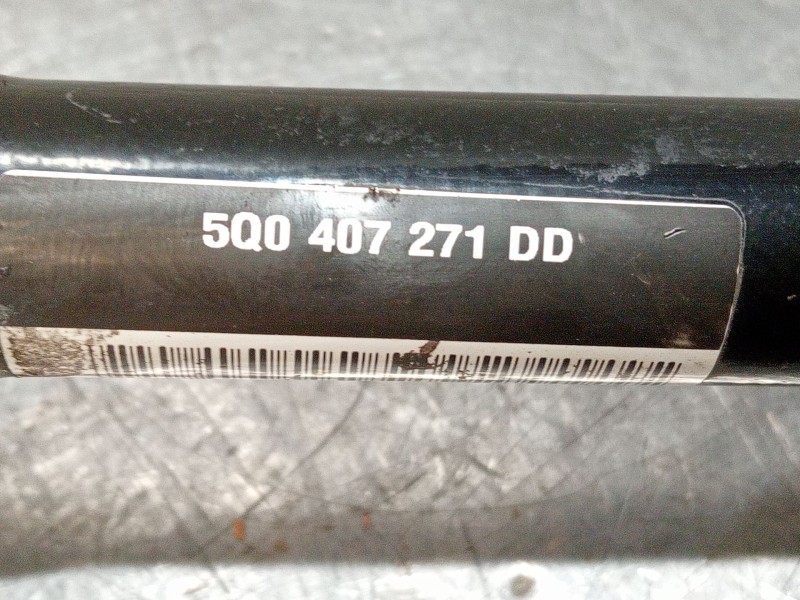 Recambio de transmision delantera izquierda para seat leon sportstourer (kl8) referencia OEM IAM 5Q0407271DD  