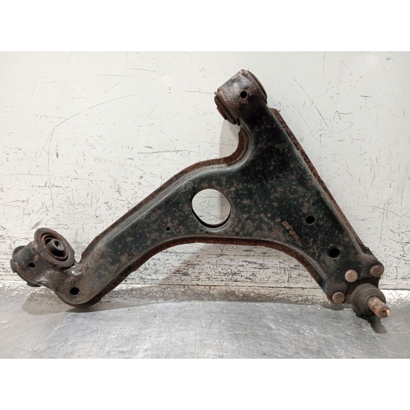 Recambio de brazo suspension inferior delantero derecho para opel astra h berlina referencia OEM IAM   