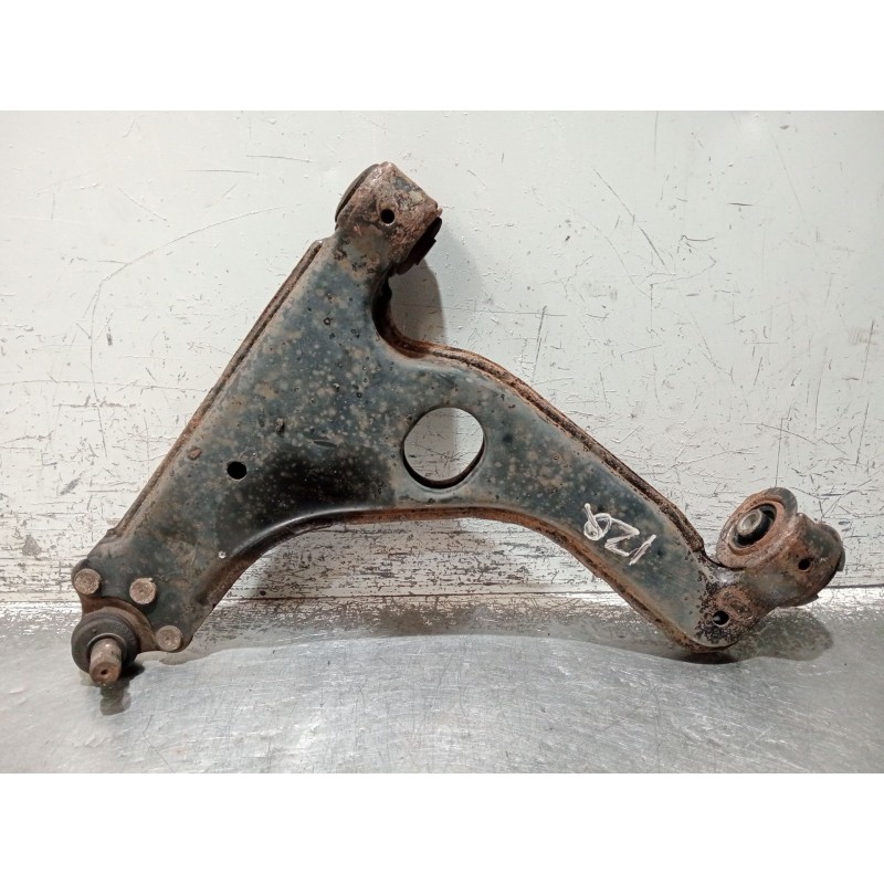 Recambio de brazo suspension inferior delantero izquierdo para opel astra h berlina referencia OEM IAM   