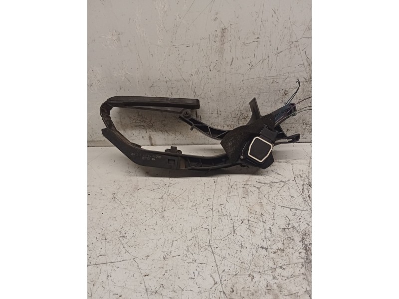 Recambio de potenciometro pedal para mercedes-benz clase e (w211) berlina referencia OEM IAM 2113000404  