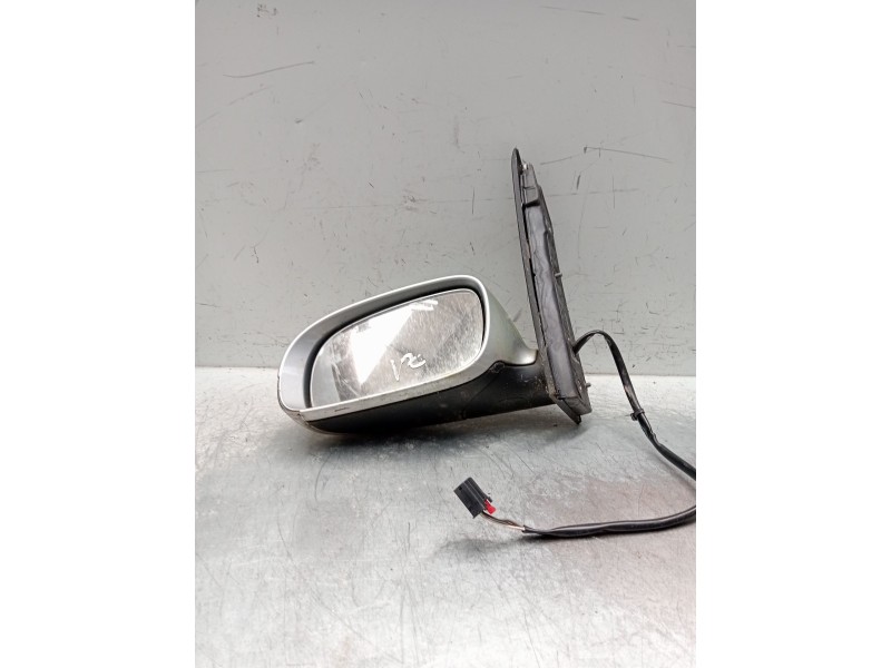 Recambio de retrovisor izquierdo para volkswagen touran (1t1, 1t2) 2.0 tdi referencia OEM IAM ELÉCTRICO 1 enchufe y 6 cables 