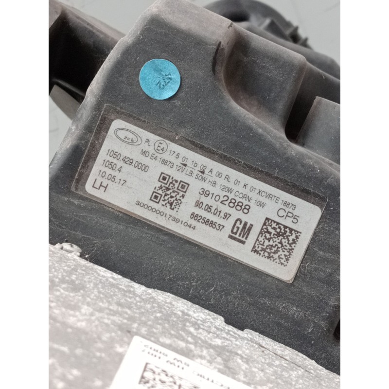 Recambio de faro izquierdo para opel insignia b sports tourer (z18) 2.0 cdti (35) referencia OEM IAM 39102888 662588537  