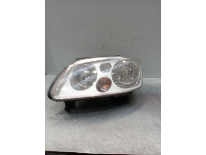 Recambio de faro izquierdo para volkswagen touran (1t1, 1t2) 2.0 tdi referencia OEM IAM 0301205201 1t0941005d  