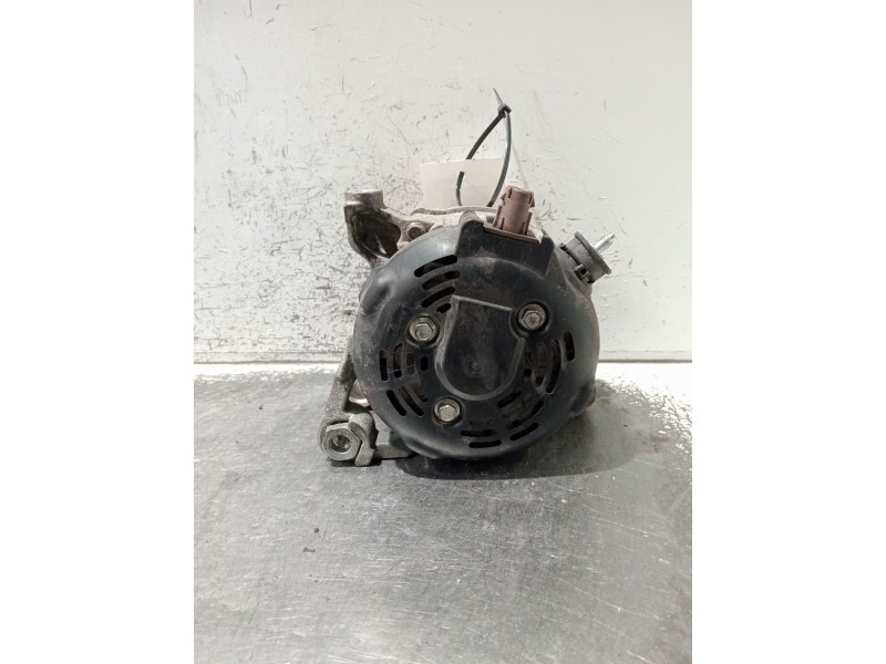 Recambio de alternador para toyota yaris live referencia OEM IAM 27060ON100 MS1042113130 