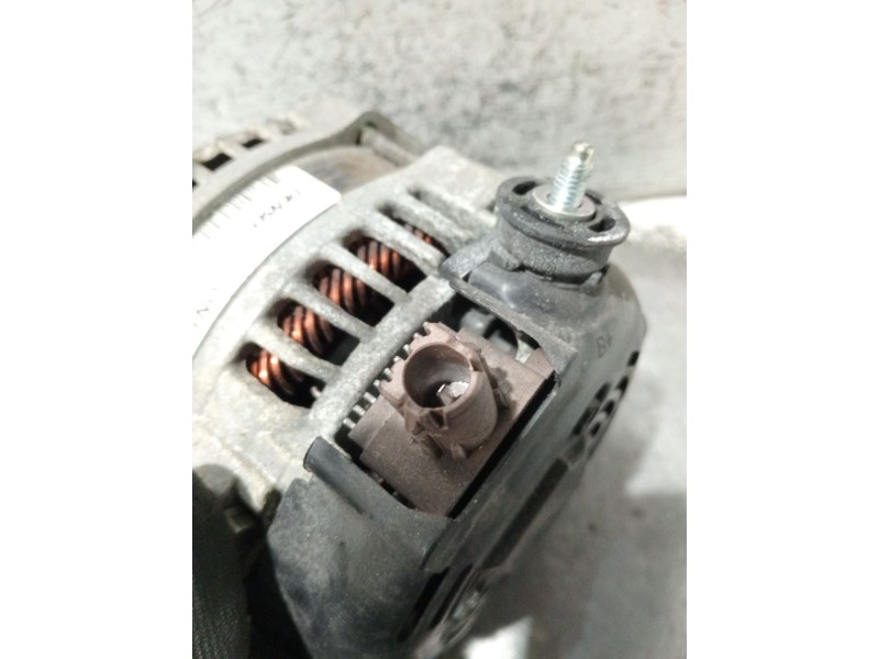 Recambio de alternador para toyota yaris live referencia OEM IAM 27060ON100 MS1042113130 