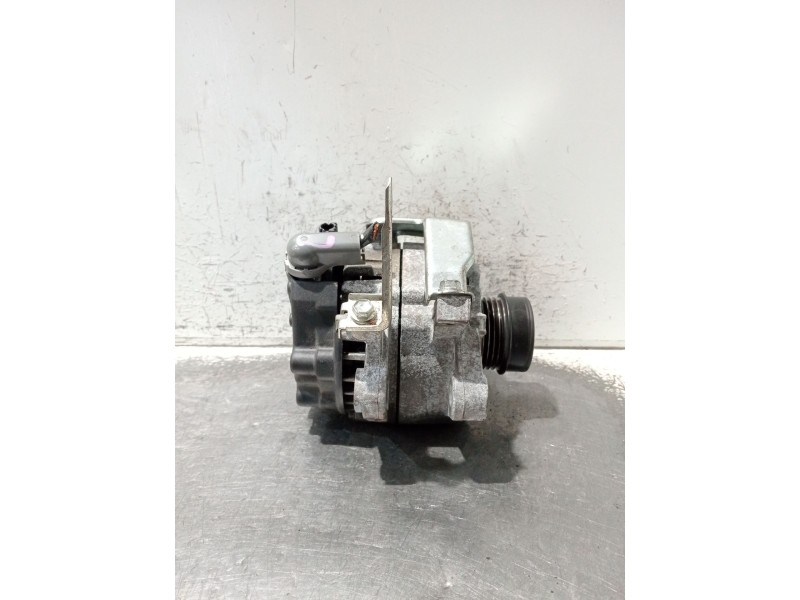 Recambio de alternador para toyota yaris active referencia OEM IAM 270600Y270 2710755B 