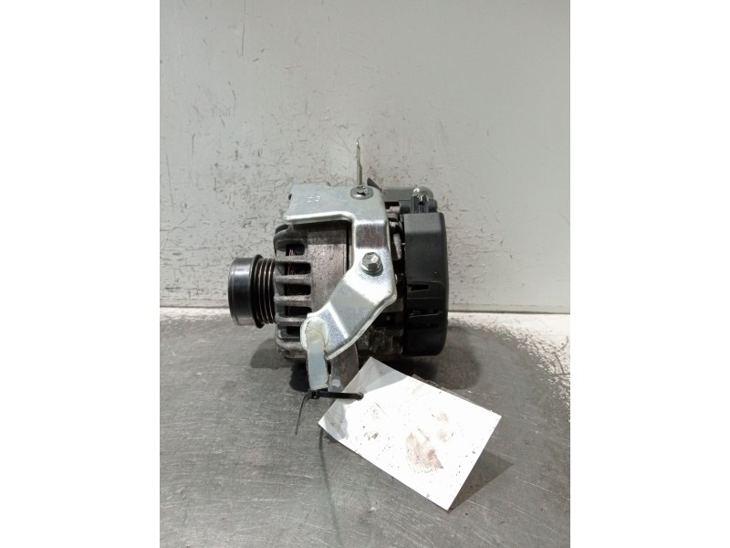Recambio de alternador para toyota yaris active referencia OEM IAM 270600Y270 2710755B 