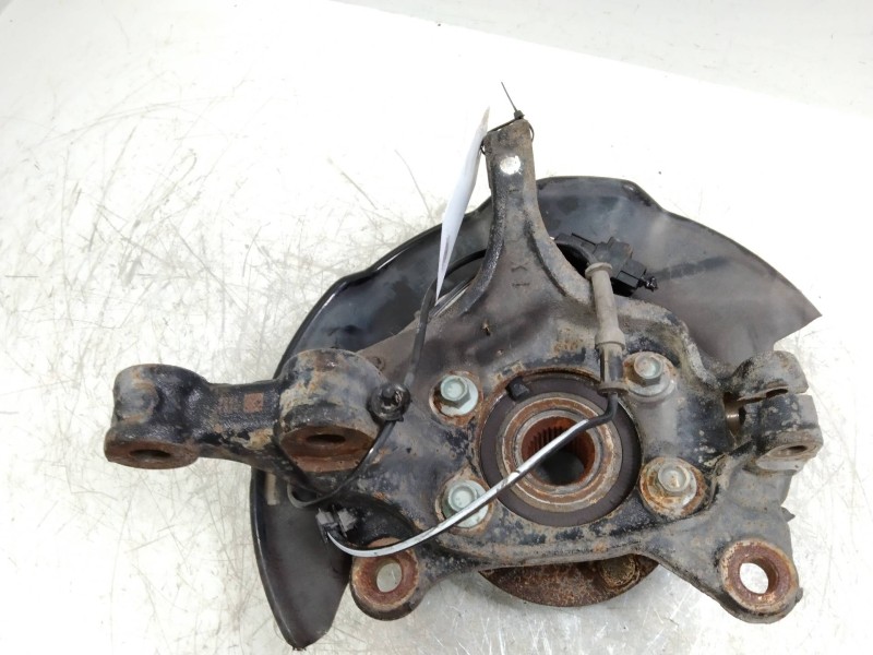 Recambio de mangueta delantera derecha para mazda cx-5 2.2 turbodiesel cat referencia OEM IAM   