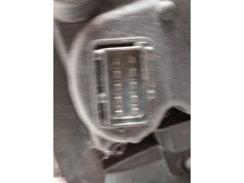 Recambio de faro derecho para opel insignia b sports tourer (z18) 2.0 cdti (35) referencia OEM IAM 39102889 662588537  
