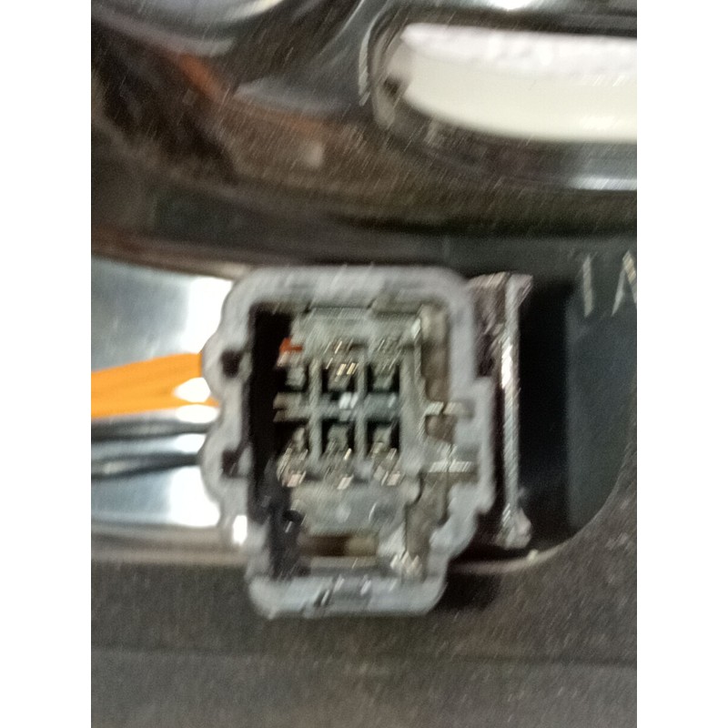 Recambio de piloto trasero izquierdo interior para opel insignia b sports tourer (z18) 2.0 cdti (35) referencia OEM IAM 39107538