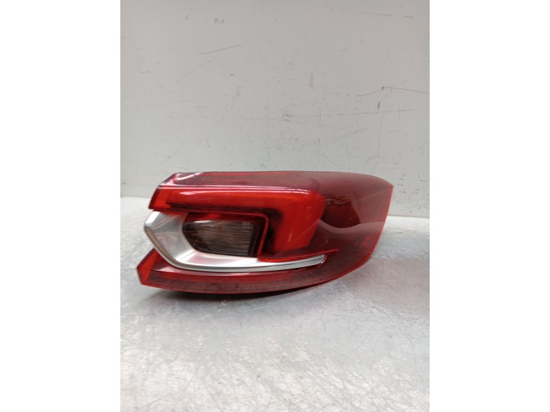 Recambio de piloto trasero derecho para opel insignia b sports tourer (z18) 2.0 cdti (35) referencia OEM IAM 39099123 20590203  