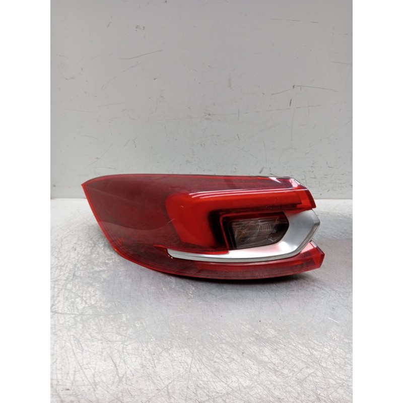 Recambio de piloto trasero izquierdo para opel insignia b sports tourer (z18) 2.0 cdti (35) referencia OEM IAM 39099122 20590103