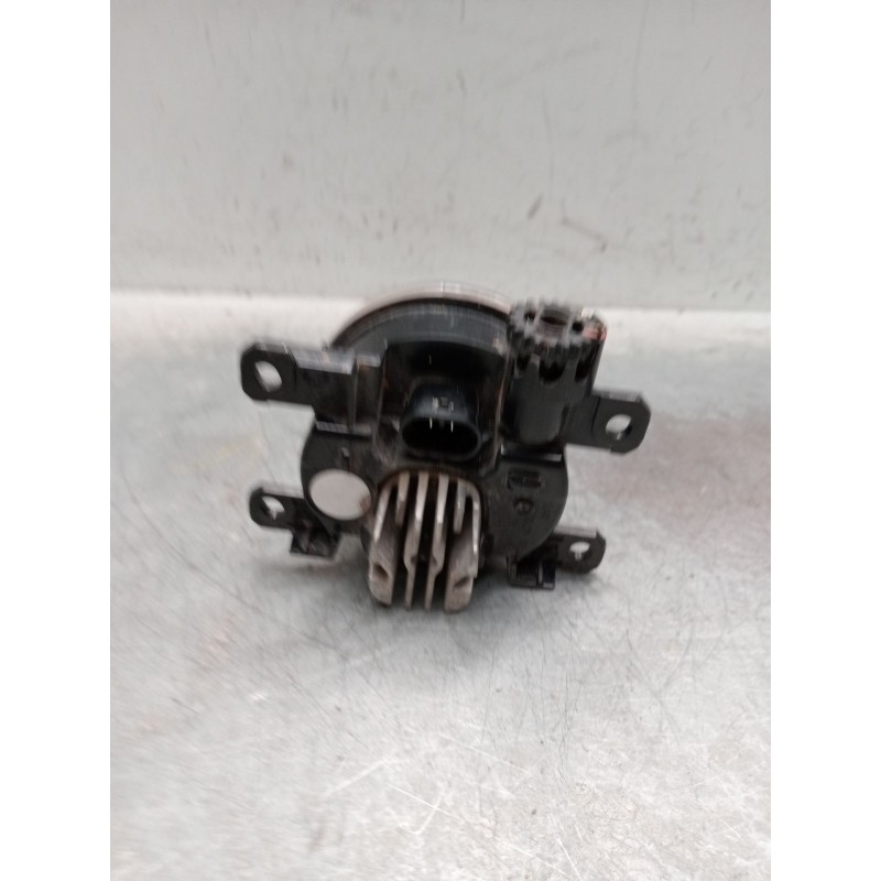 Recambio de faro antiniebla derecho para peugeot 2008 i van (cu_) bluehdi 100 (cuyhym) referencia OEM IAM 9826960480  