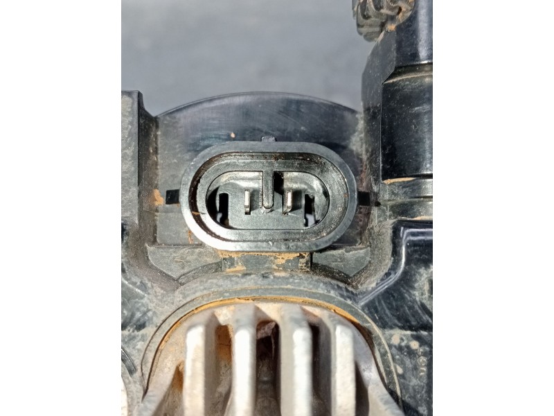 Recambio de faro antiniebla derecho para peugeot 2008 i van (cu_) bluehdi 100 (cuyhym) referencia OEM IAM 9826960480  
