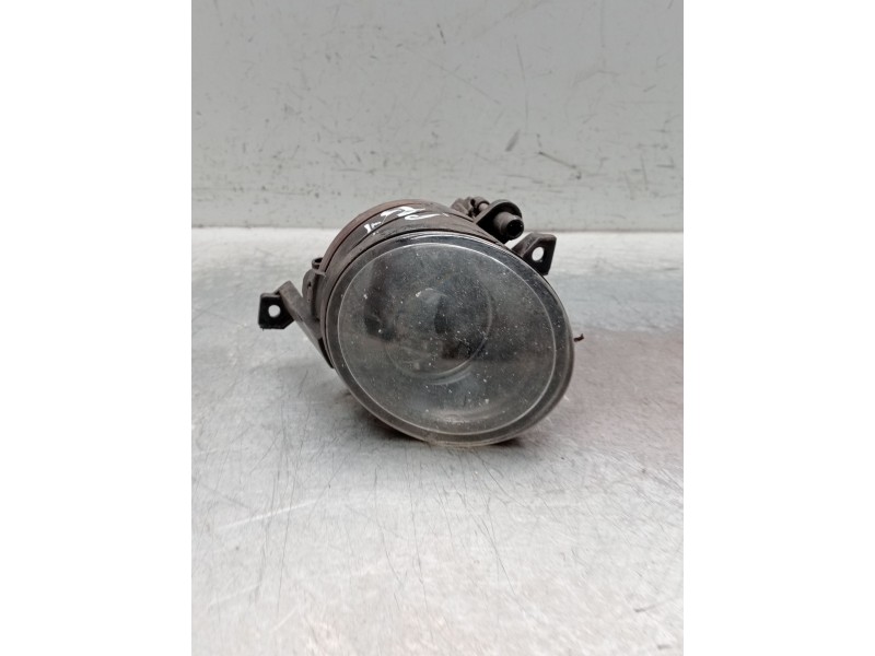 Recambio de faro antiniebla izquierdo para volkswagen touran (1t1, 1t2) 2.0 tdi referencia OEM IAM 27047900l  