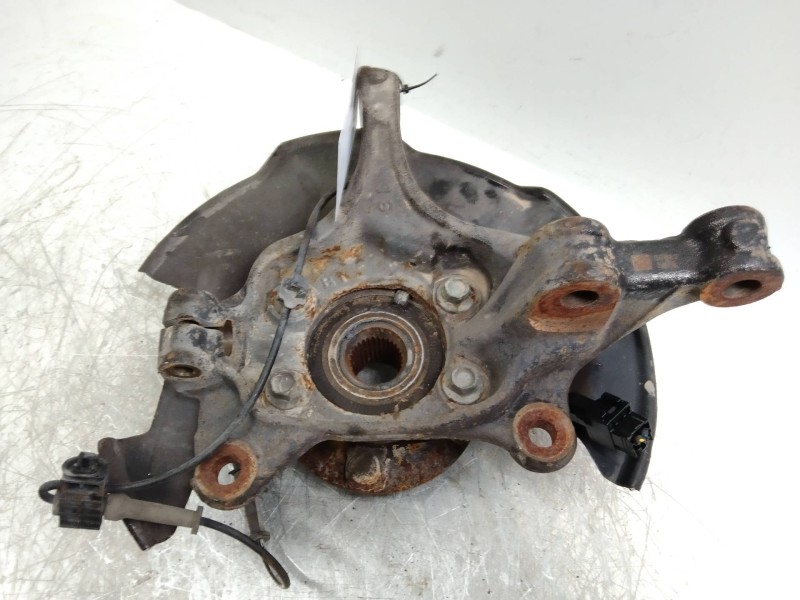 Recambio de mangueta delantera izquierda para mazda cx-5 2.2 turbodiesel cat referencia OEM IAM   