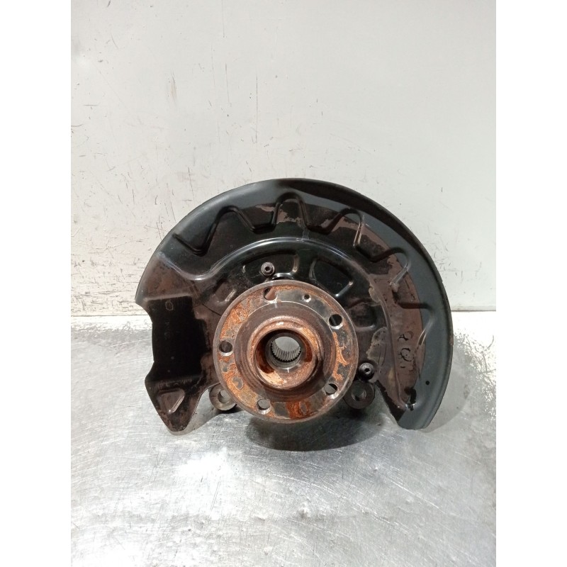 Recambio de mangueta delantera derecha para seat leon sportstourer (kl8) referencia OEM IAM 5Q0256R  