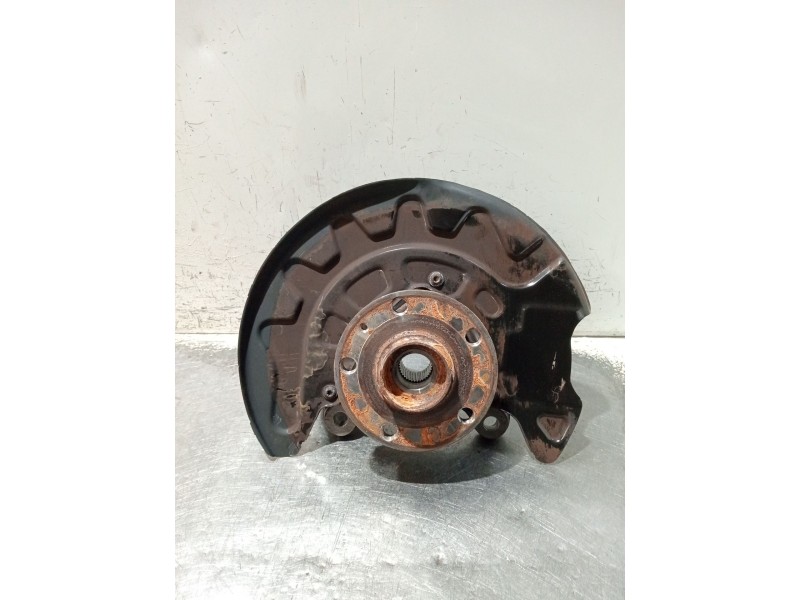 Recambio de mangueta delantera izquierda para seat leon sportstourer (kl8) referencia OEM IAM 5Q0255R  