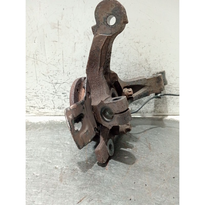 Recambio de mangueta delantera izquierda para opel astra h berlina referencia OEM IAM 13156047  